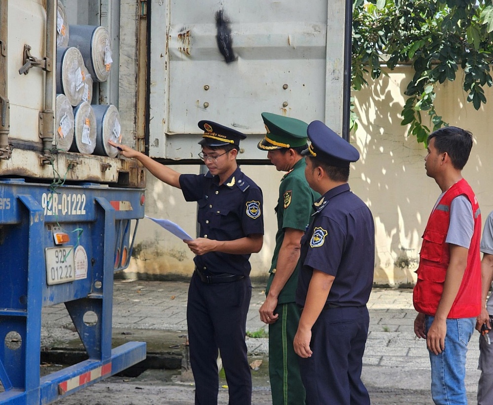 Hải quan khu vực XVII: Tăng cường kiểm soát biên giới, sẵn sàng cho cao điểm chống buôn lậu