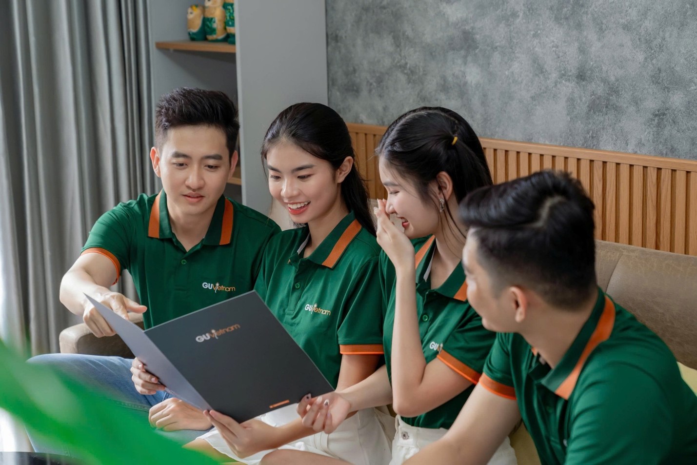 Gu Vietnam với đội ngũ nhân viên năng động, sáng tạo