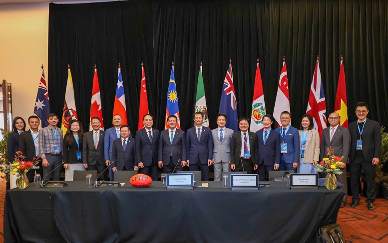 Đoàn công tác Việt Nam tham dự Phiên họp Đoàn công tác Việt Nam tham dự Phiên họp