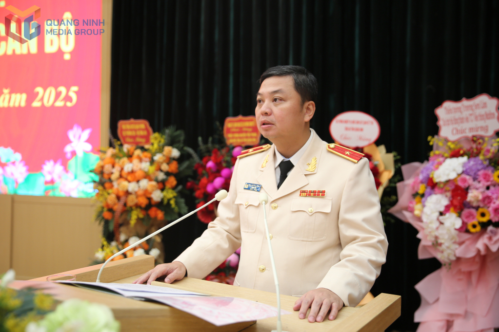 T&acirc;n Gi&aacute;m đốc C&ocirc;ng an tỉnh Quảng Ninh Nguyễn Tiến Trung phấn đấu x&acirc;y dựng địa b&agrave;n tỉnh Quảng Ninh: &ldquo;Trật tự - Kỷ cương - An ninh - An to&agrave;n - L&agrave;nh mạnh&rdquo;.