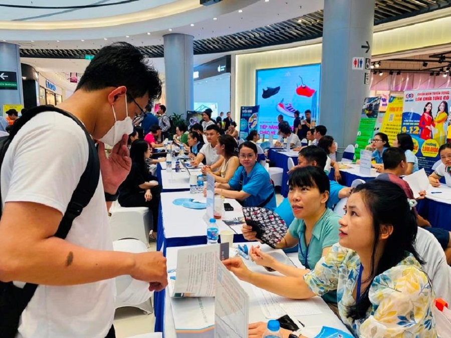 Thị trường lao động TP. HCM những tháng cuối năm