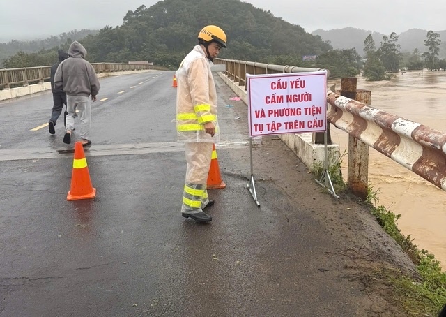 Đắk Lắk: Cấm người và phương tiện lưu thông qua cầu Giang Sơn trên Quốc lộ 27