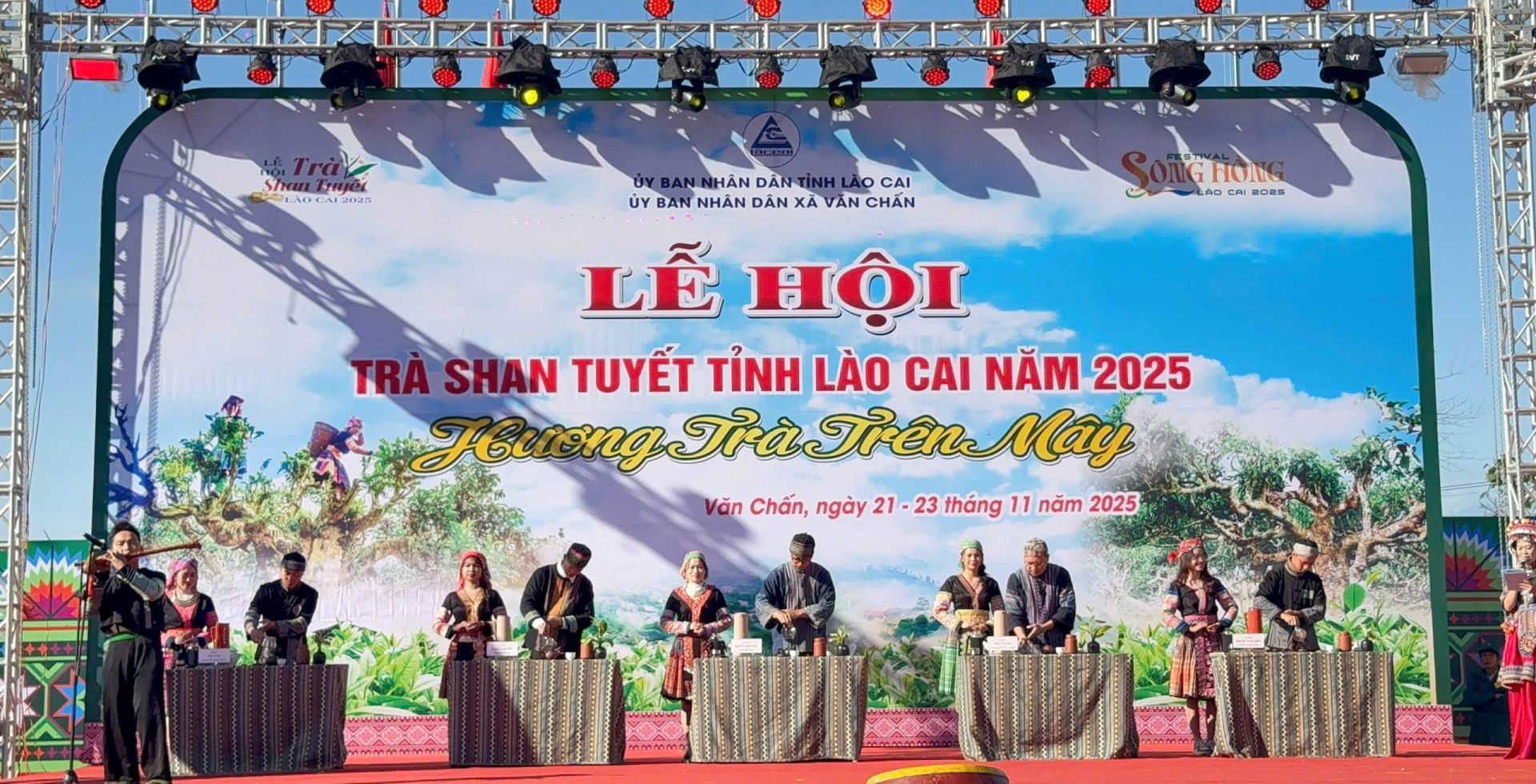 Lễ hội Trà Shan tuyết tỉnh Lào Cai 2025: “Hương trà trên mây” giữa đại ngàn Tây Bắc