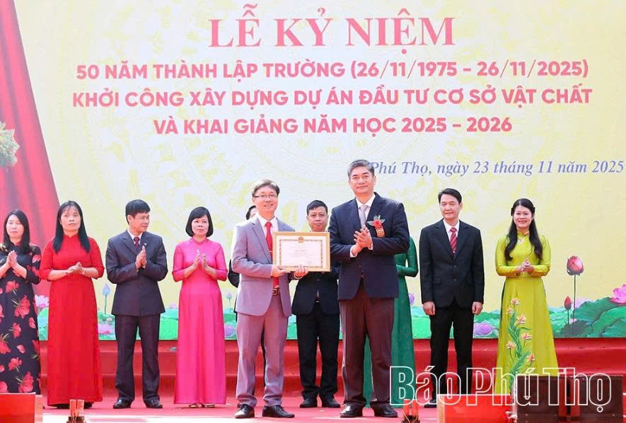 Phú Thọ: Trường Dự bị Đại học Dân tộc Trung ương kỷ niệm 50 năm thành lập