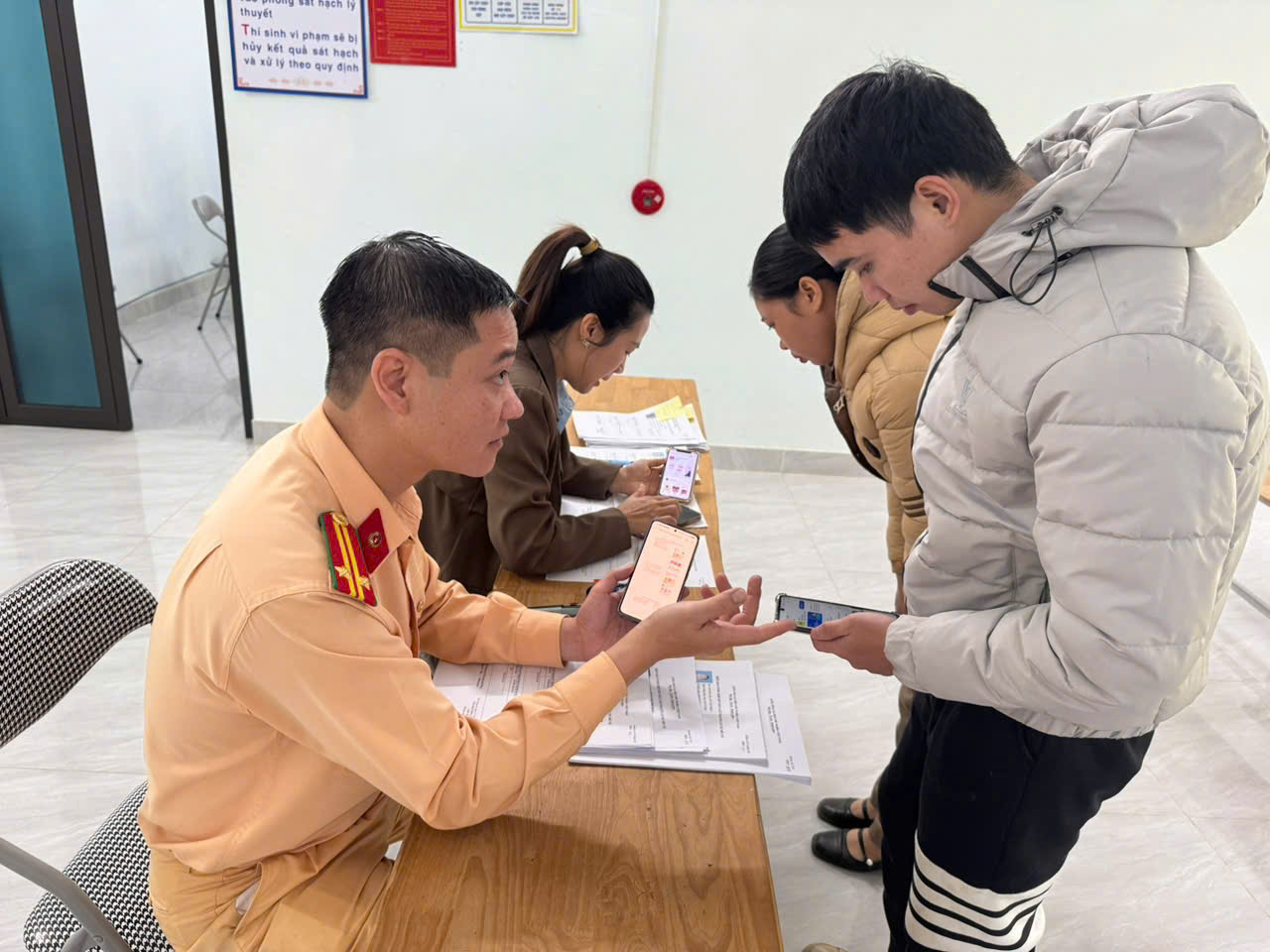 Thái Nguyên tăng tốc chuyển đổi số trong sát hạch và quản lý giấy phép lái xe