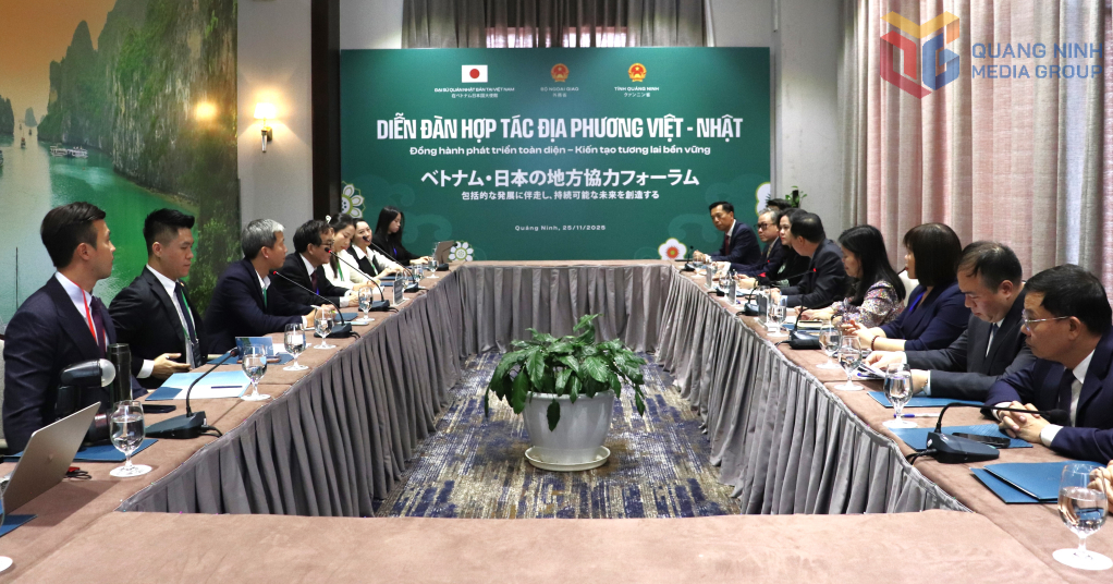 Phó Chủ tịch UBND tỉnh Quảng Ninh Lê Văn Ánh tiếp xã giao Tổng Lãnh sự Việt Nam tại Fukuoka (Nhật Bản)