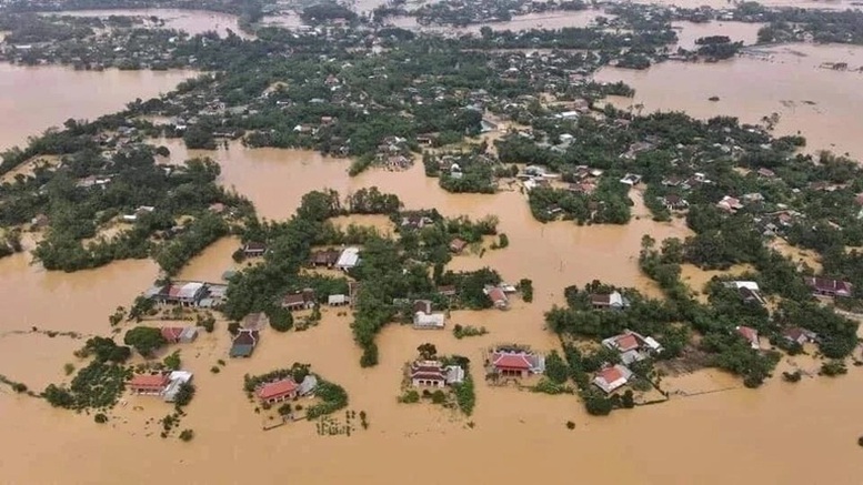 Mưa lũ gây thiệt hại nặng nề ở nhiều địa phương. (Ảnh: Chinhphu.vn)