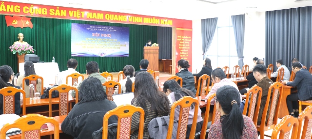 Tập huấn sử dụng AI phục vụ công tác chuyển đổi số báo chí cho cán bộ, phóng viên và nhà báo,các cơ quan báo chí trên địa bàn TP. Đà Nẵng.