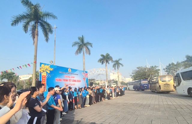 Đà Nẵng: Tết Nguyên đán Bính Ngọ, người lao động được hỗ trợ 24 tỷ đồng