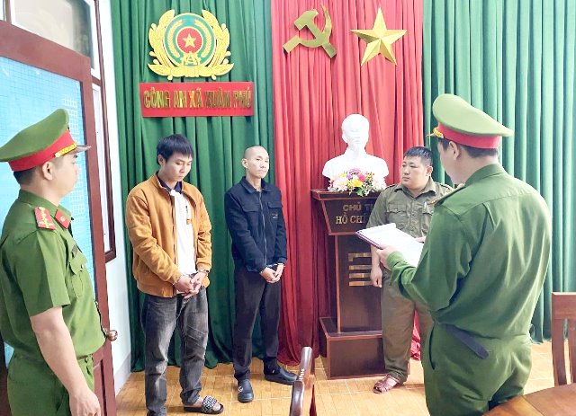 Đà Nẵng: Công an xã Xuân Phú bắt 2 đối tượng trộm cây mai vàng cảnh trị giá 80 triệu đồng