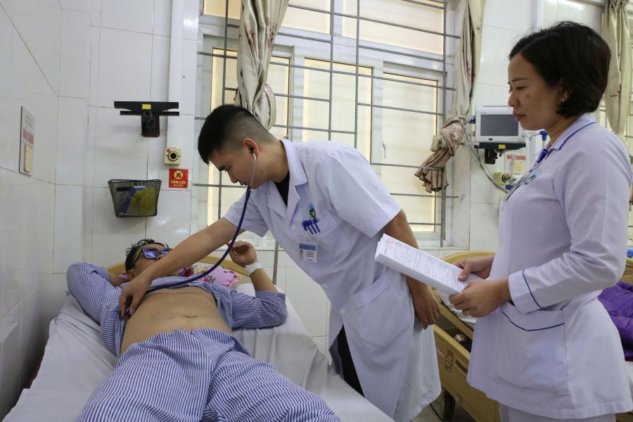 Hà Tĩnh: Cứu sống một bệnh nhân ngừng tim 30 phút do nhồi máu cơ tim cấp