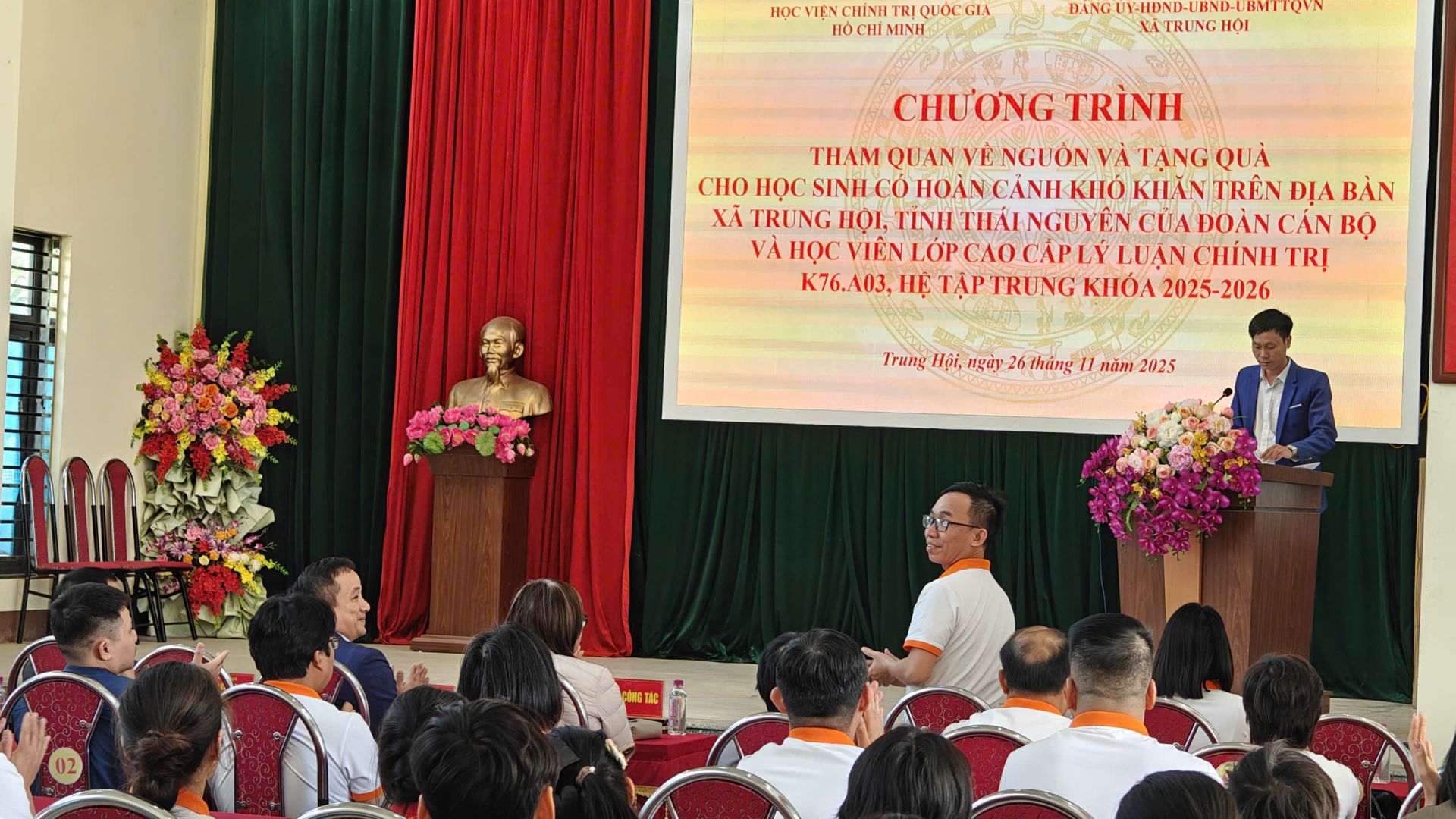 Thái Nguyên: Trao 41 phần quà cho học sinh khó khăn xã Trung Hội