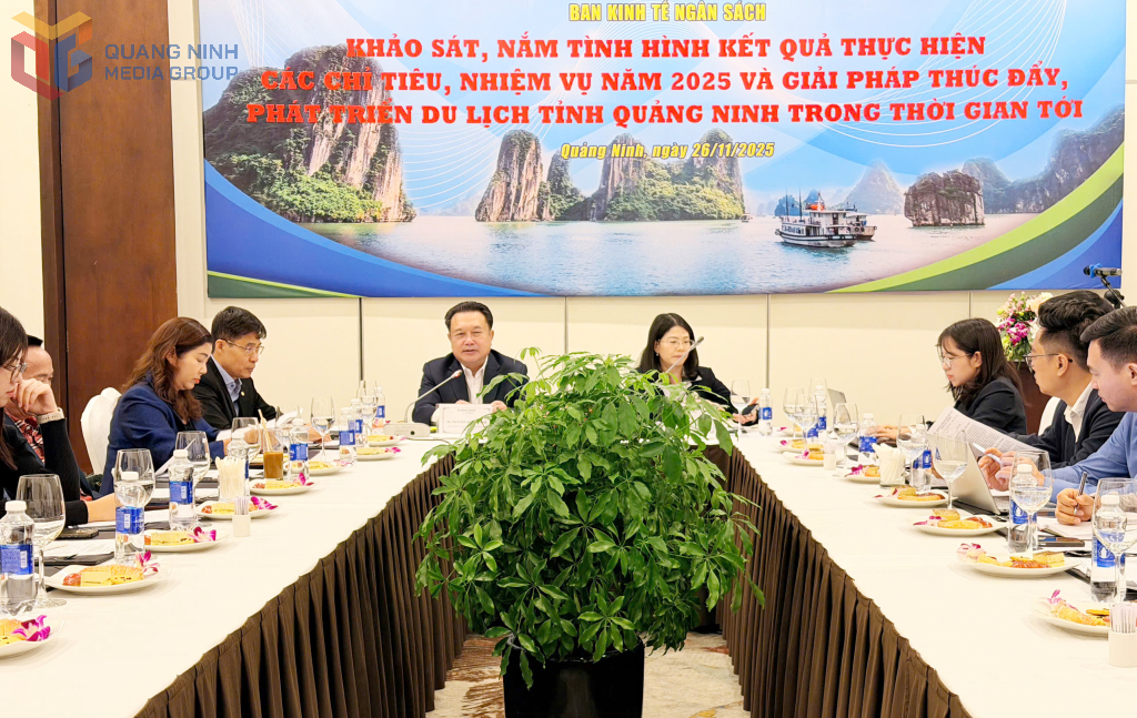 Ông Nguyễn Đức Thành, Uỷ viên BTV Tỉnh uỷ, Phó Chủ tịch Thường trực HĐND tỉnh Quảng Ninh phát biểu tại buổi khảo sát.