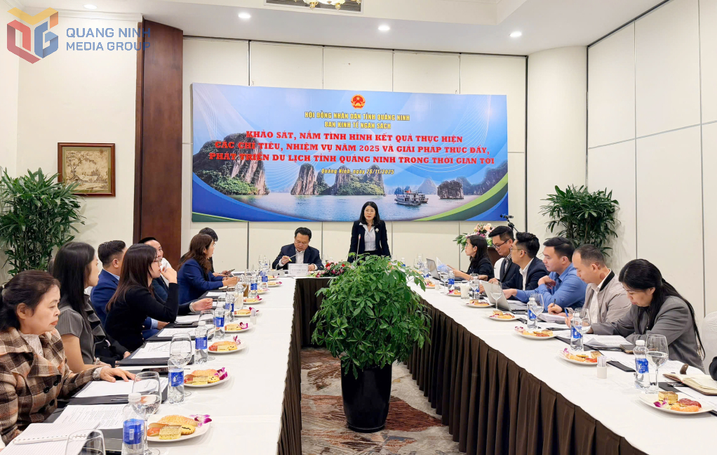 Khảo sát, nắm tình hình phát triển du lịch tỉnh Quảng Ninh