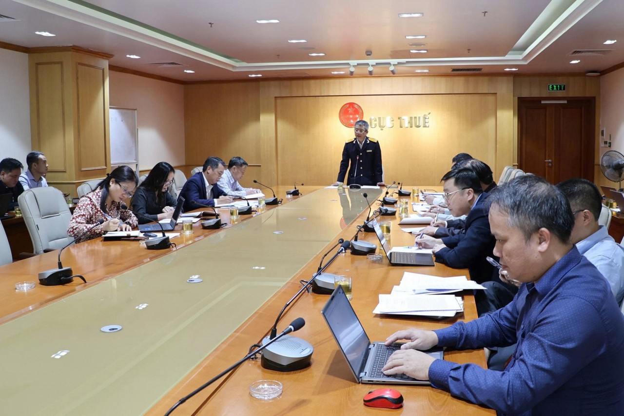 Đại diện các ban thuộc Cục Thuế (Bộ Tài chính) tham gia cuộc họp. Ảnh: Thùy Linh