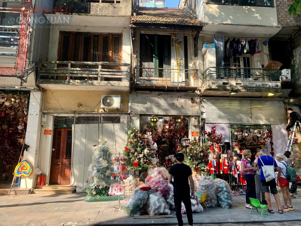 Chiến dịch này được kỳ vọng sẽ trở thành mô hình điểm, nhân rộng ra các tuyến phố khác trên địa bàn, góp phần nâng cao mỹ quan đô thị, cải thiện trật tự và xây dựng Thủ đô ngày càng văn minh, sạch đẹp. Đồng thời, việc lập lại trật tự vỉa hè, lòng đường còn tạo tiền đề để các phường triển khai hiệu quả các chương trình phát triển du lịch, kinh doanh văn minh, giúp người dân và du khách có trải nghiệm thuận tiện, an toàn hơn khi tham quan và sinh hoạt tại khu vực trung tâm.