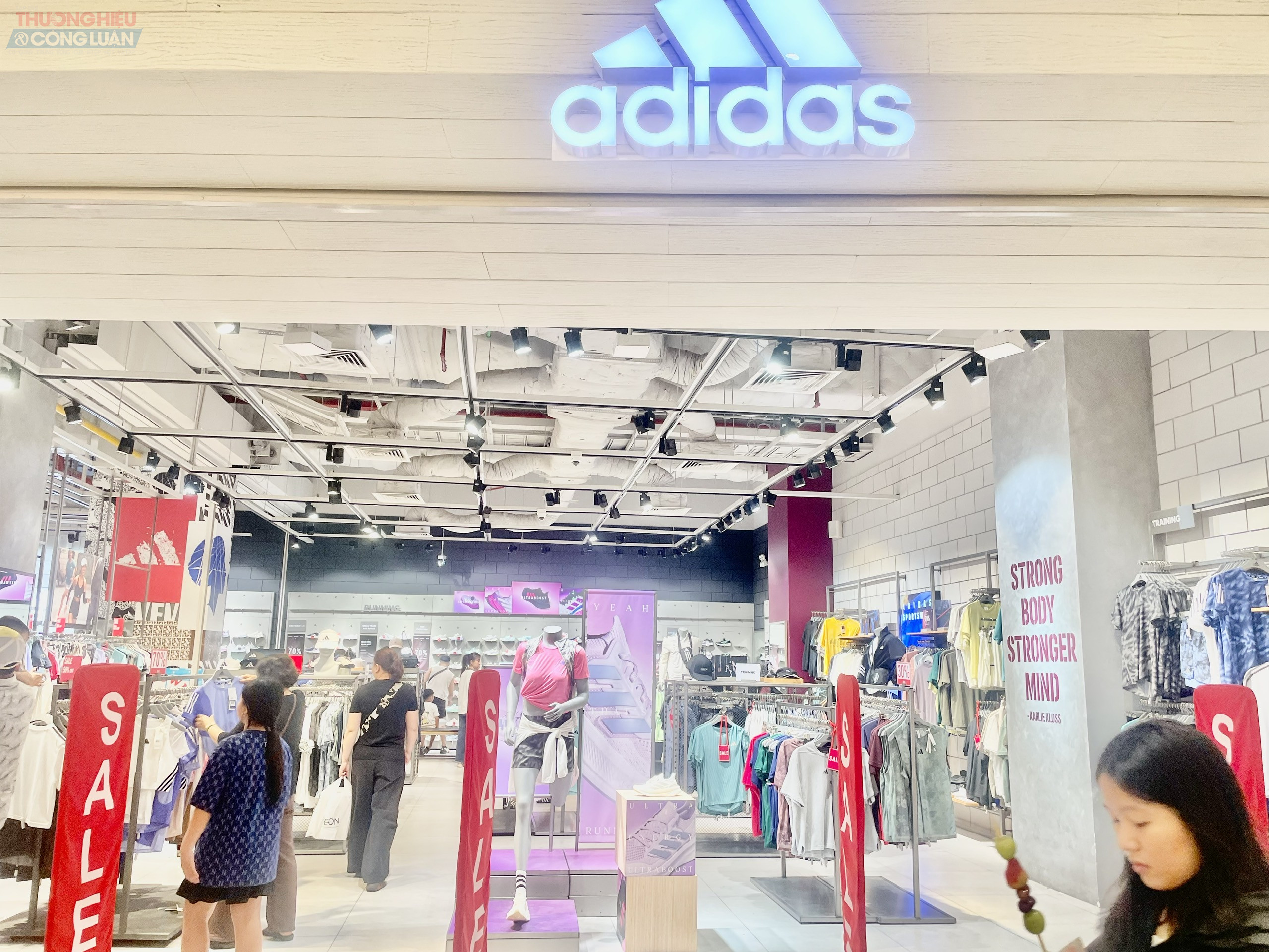 Hàng loạt thương hiệu tung sale hấp dẫn