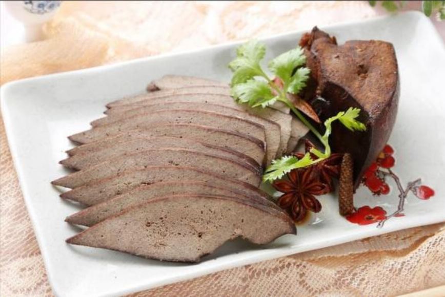 Gan lợn có tích độc tố? Chuyên gia y tế chỉ ra cách ăn đúng để bổ sung dinh dưỡng