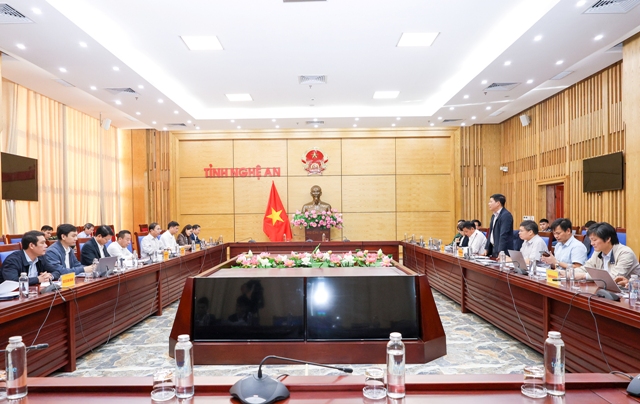 Bộ Nông nghiệp và Môi trường làm việc với Nghệ An về chống khai thác IUU