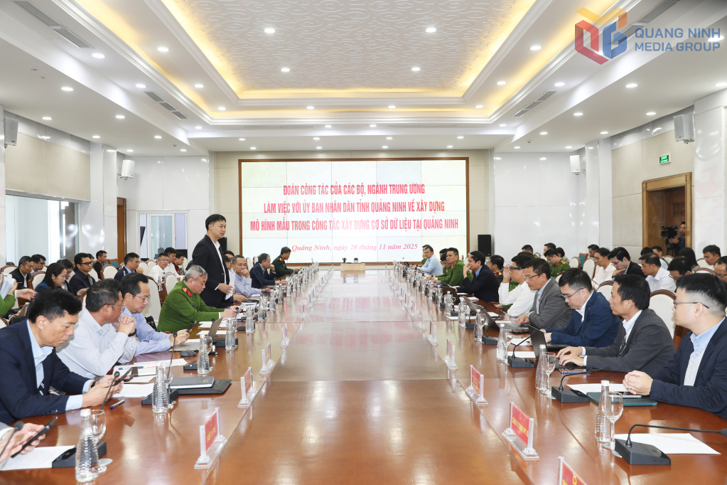 Quảng Ninh được chọn làm mô hình mẫu trong công tác xây dựng cơ sở dữ liệu ở địa phương