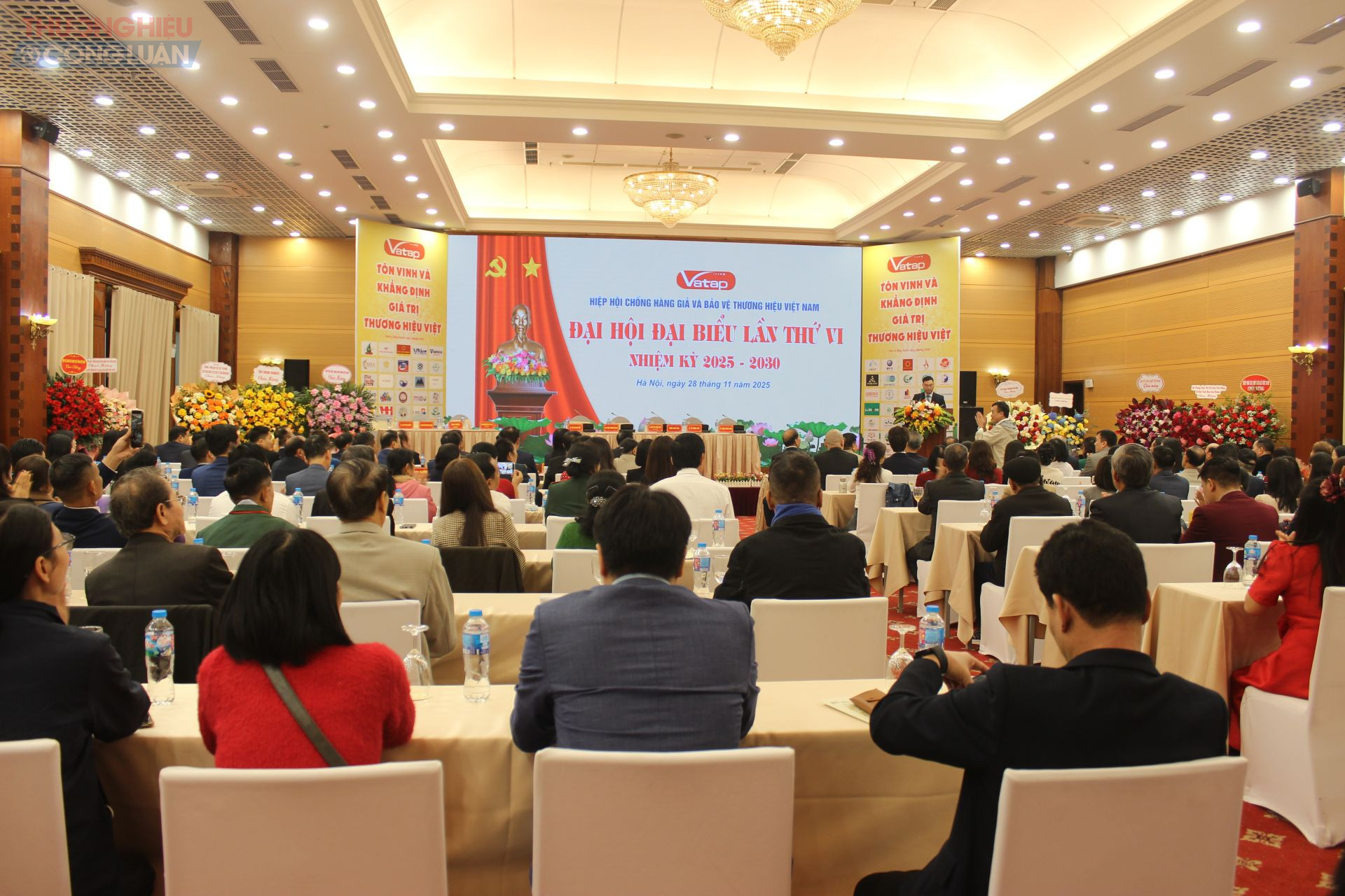 Toàn cảnh Đại hội Đại biểu lần thứ VI Hiệp hội Chống hàng giả và Bảo vệ thương hiệu Việt Nam