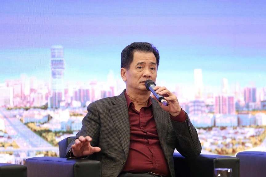 TS. Nguyễn Văn Đính đánh giá, thị trường bất động sản đã chuyển sang một giai đoạn mới. TS. Nguyễn Văn Đính đánh giá, thị trường bất động sản đã chuyển sang một giai đoạn mới.