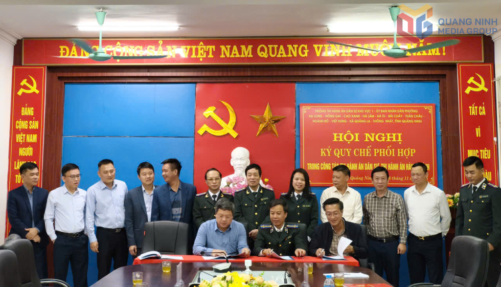 Phòng Thi hành án dân sự Khu vực 1 ký Quy chế phối hợp với 11 xã, phường trong công tác thi hành án dân sự, thi hành án hành chính.