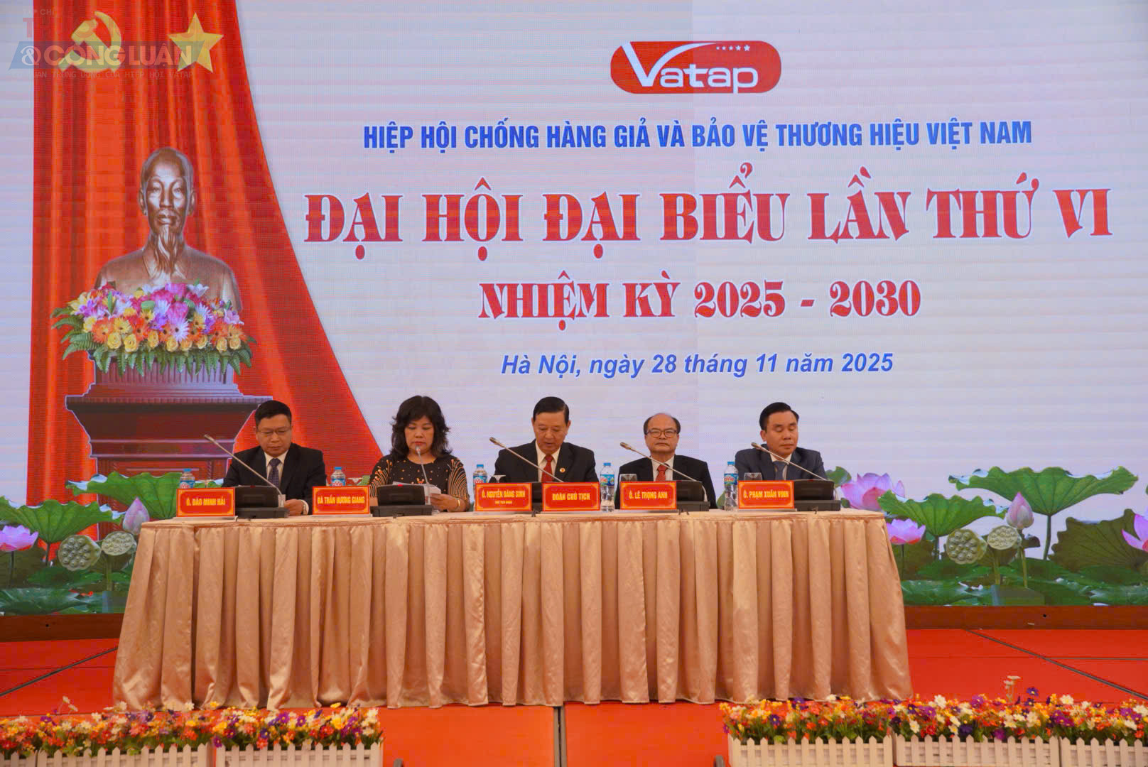 Đoàn Chủ tịch Hiệp hội Chống hàng giả và Bảo vệ thương hiệu Việt Nam