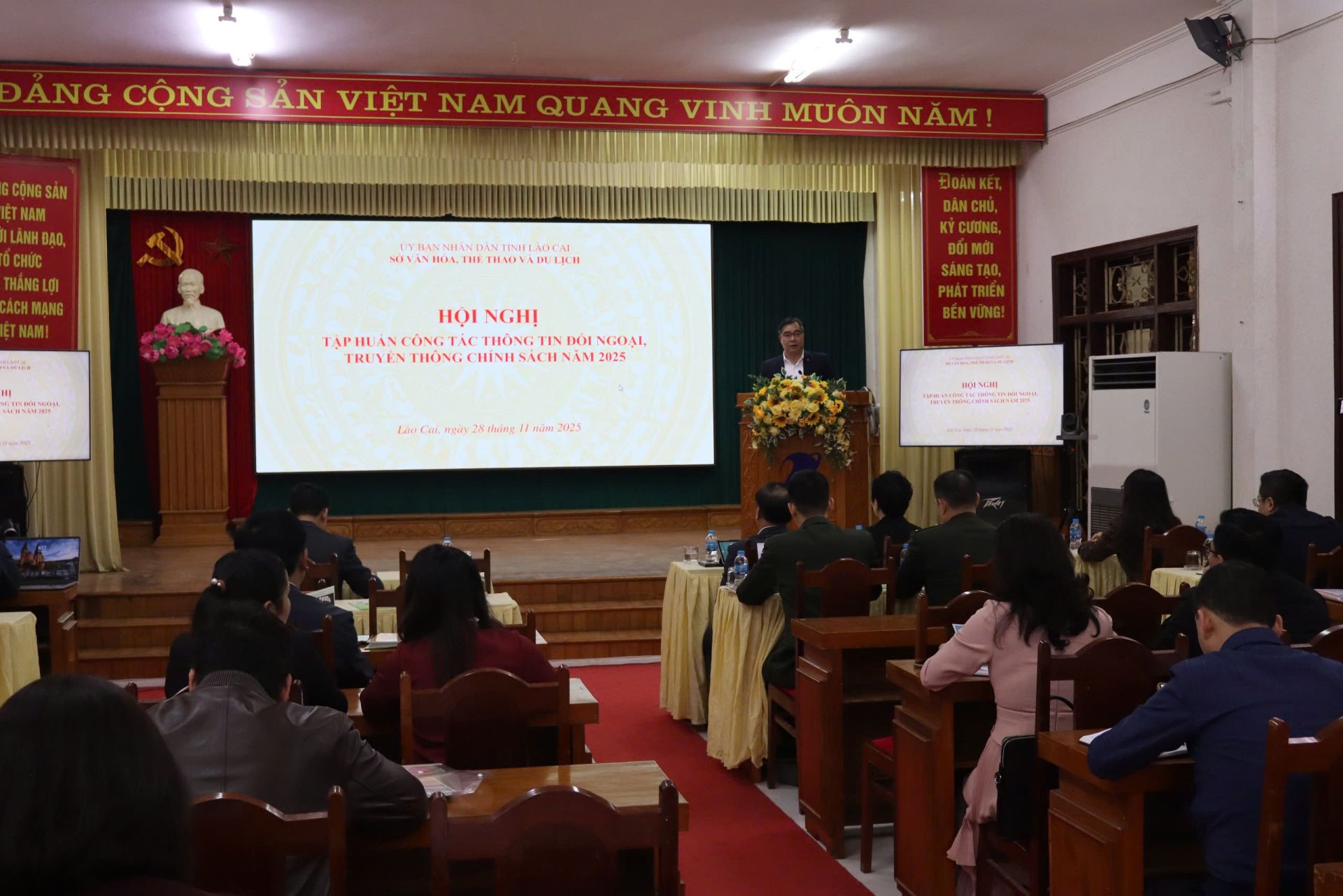 Lào Cai nâng cao năng lực thông tin đối ngoại và truyền thông chính sách năm 2025