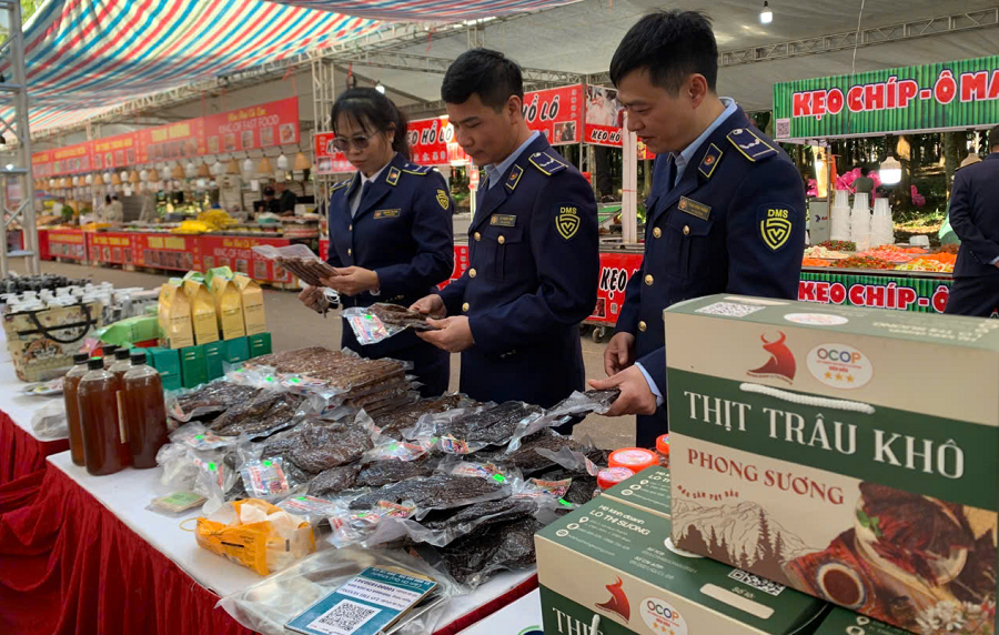 Lai Châu siết chặt kiểm soát hàng hóa tại Tuần lễ Văn hóa – Marathon