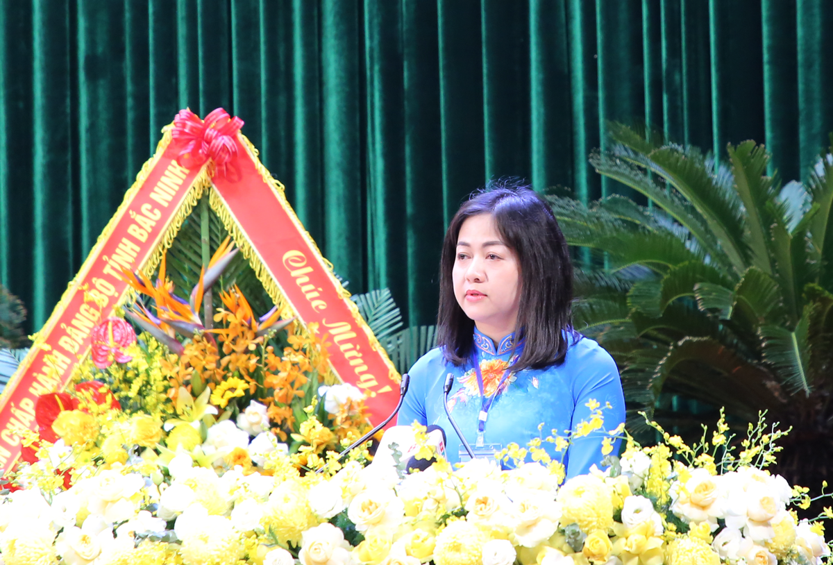 Chủ tịch Hội LHPN tỉnh Bắc Ninh Nguyễn Phương Mai khai mạc Đại hội