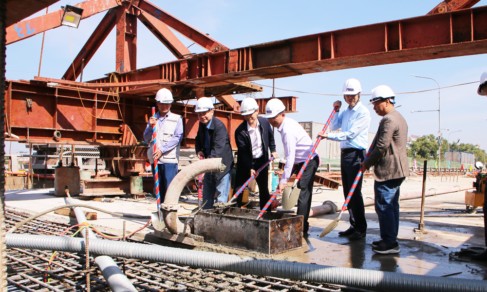 Bắc Ninh: Hợp long đơn nguyên mới cầu Xương Giang trên cao tốc Hà Nội - Bắc Giang