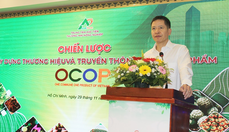 Ông Nguyễn Minh Tiến, Giám đốc Trung tâm Xúc tiến Thương mại Nông nghiệp phát biểu tại Hội thảo