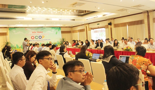 Quang cảnh hội thảo