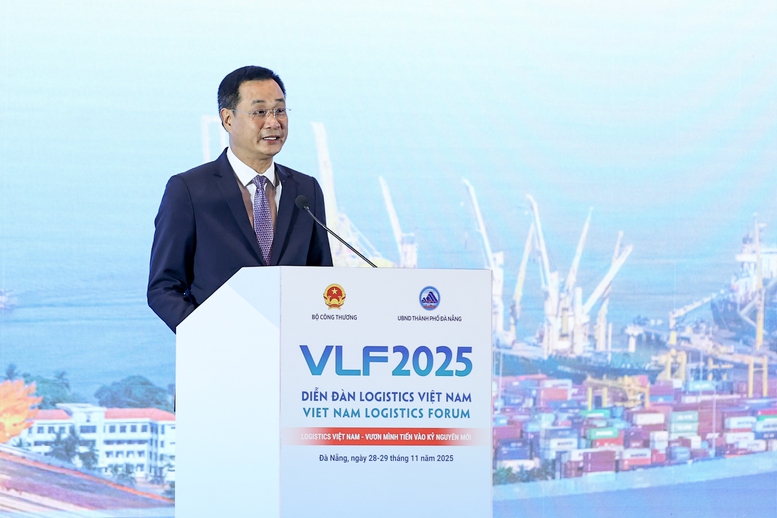 Bí thư Thành ủy Đà Nẵng Lê Ngọc Quang phát biểu tại Diễn đàn - Ảnh: VGP/Nhật Bắc