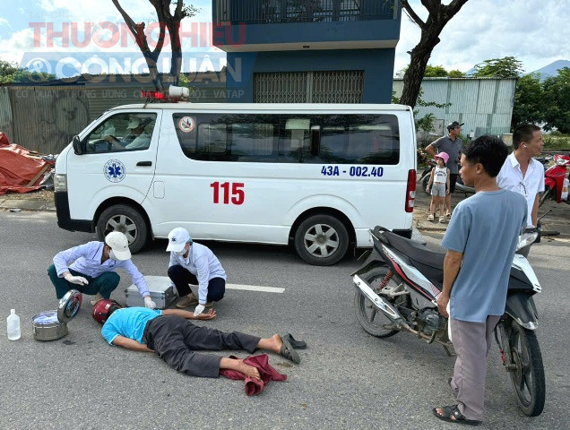 Trên địa bàn phường Liên Chiểu xảy rs một vụ tai nạn do tông vào bò thả rong, nạn nhân nguy kịch.