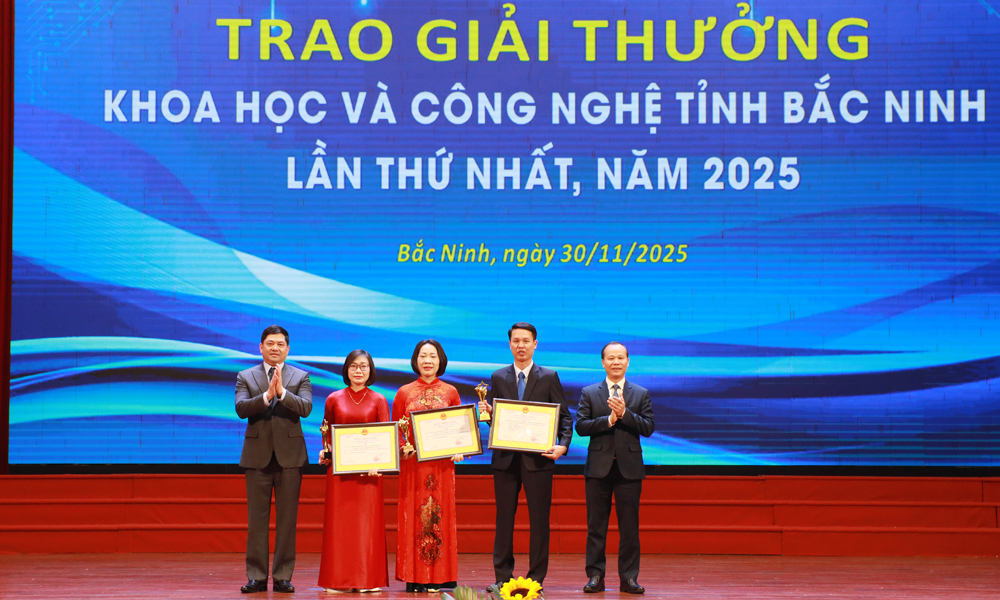 Tổ chức lễ tôn vinh trí thức Bắc Ninh tiêu biểu