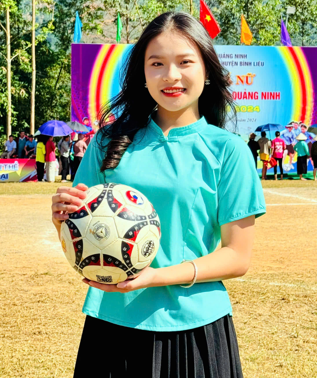 BTC còn trao các giải kỹ thuật, giải phụ cho các cầu thủ tham gia giải đấu.