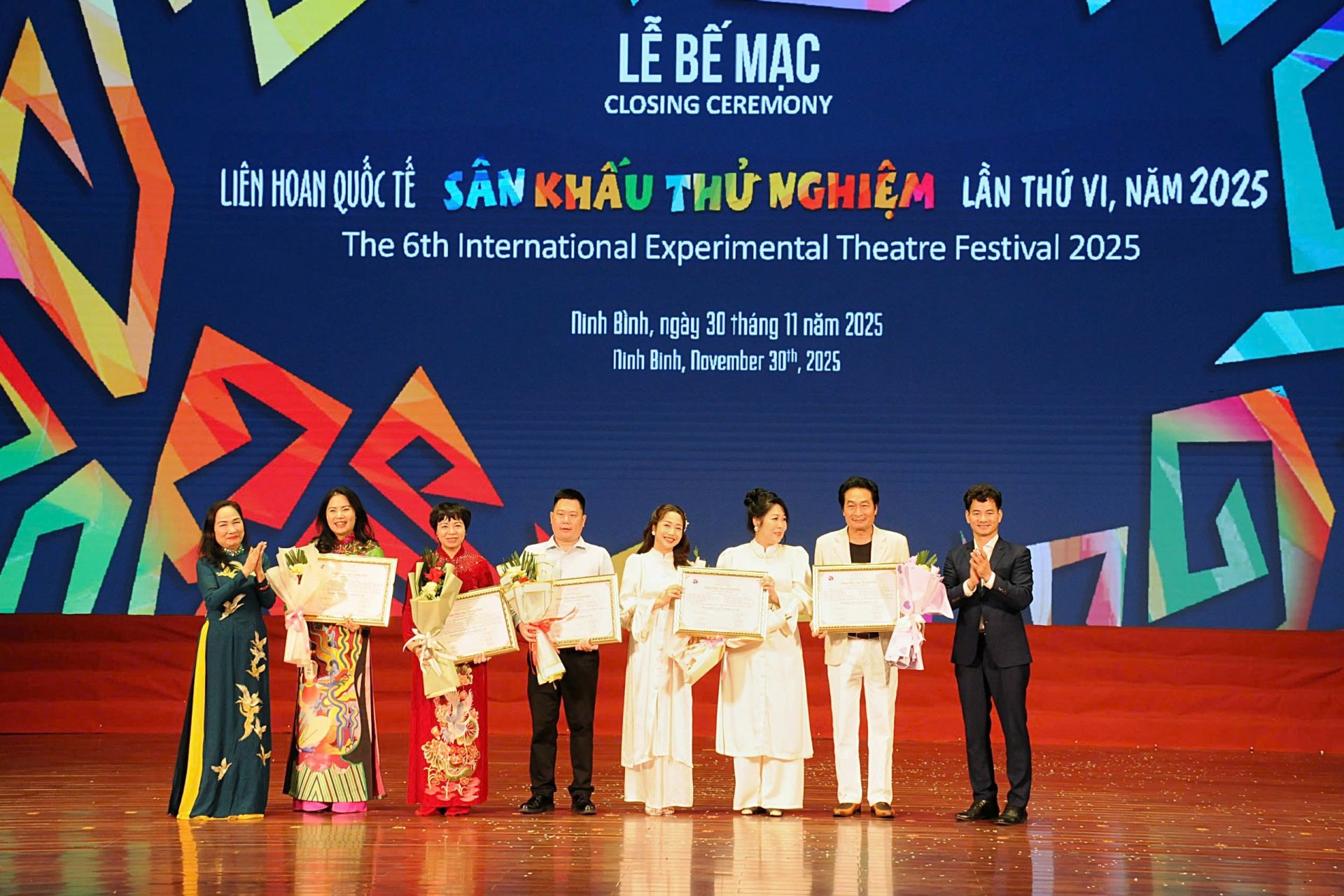 Nhà hát Sân khấu Truyền thống Hải Phòng đạt Huy chương Vàng tại Liên hoan quốc tế sân khấu thử nghiệm