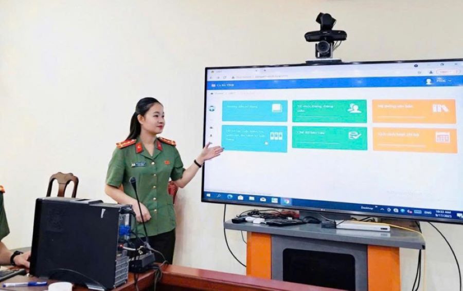 Phong trào “Bình dân học vụ số” trong Công an Hà Tĩnh đã có sức lan tỏa mạnh mẽ.