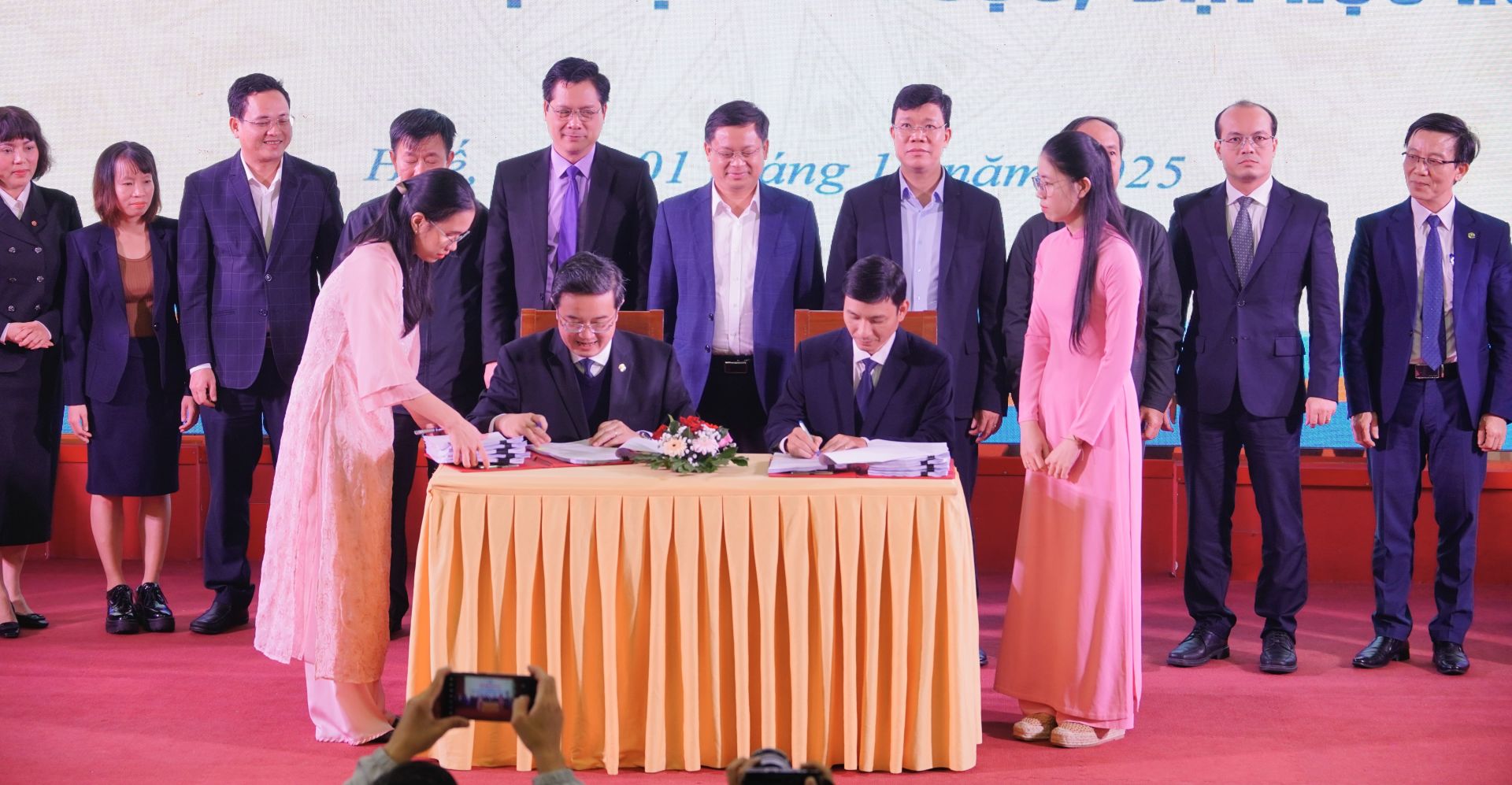 Huế: Bàn giao Trường Cao đẳng Y tế Huế vào Trường Đại học Y - Dược, Đại học Huế