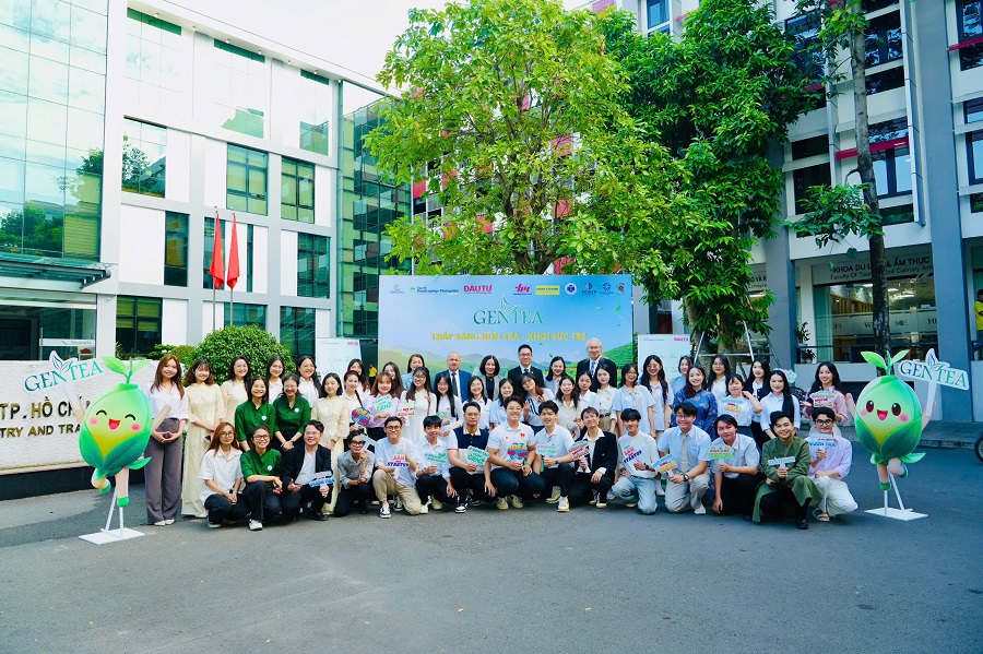 Sôi động Gen Tea 2025: “Thắp sáng hồn trà, khơi sức trẻ”
