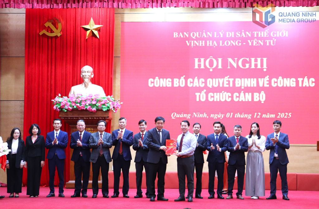 Công bố các quyết định công tác tổ chức cán bộ Ban Quản lý Di sản thế giới Vịnh Hạ Long - Yên Tử