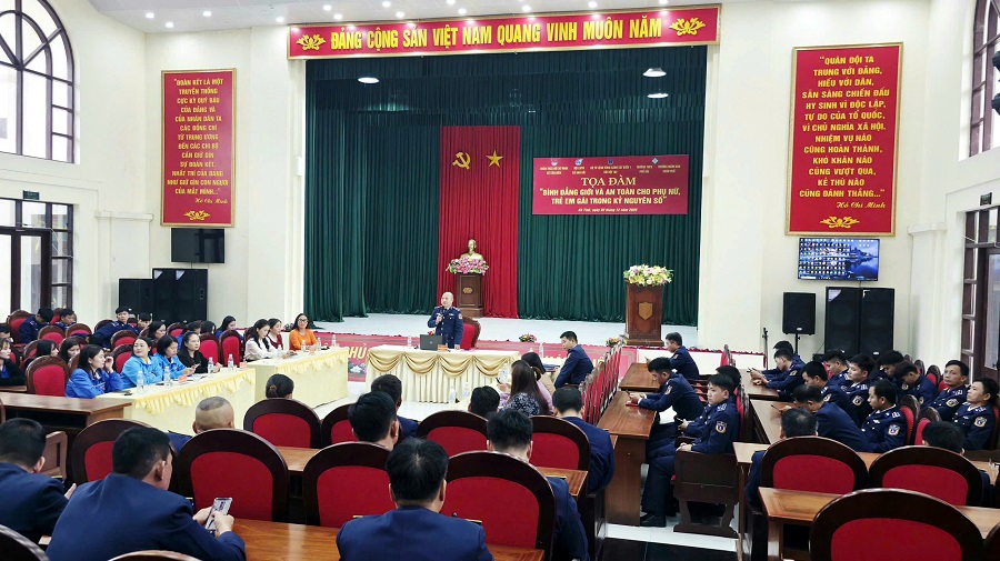 Tọa đàm “Bình đẳng giới và an toàn cho phụ nữ, trẻ em gái trong kỷ nguyên số”