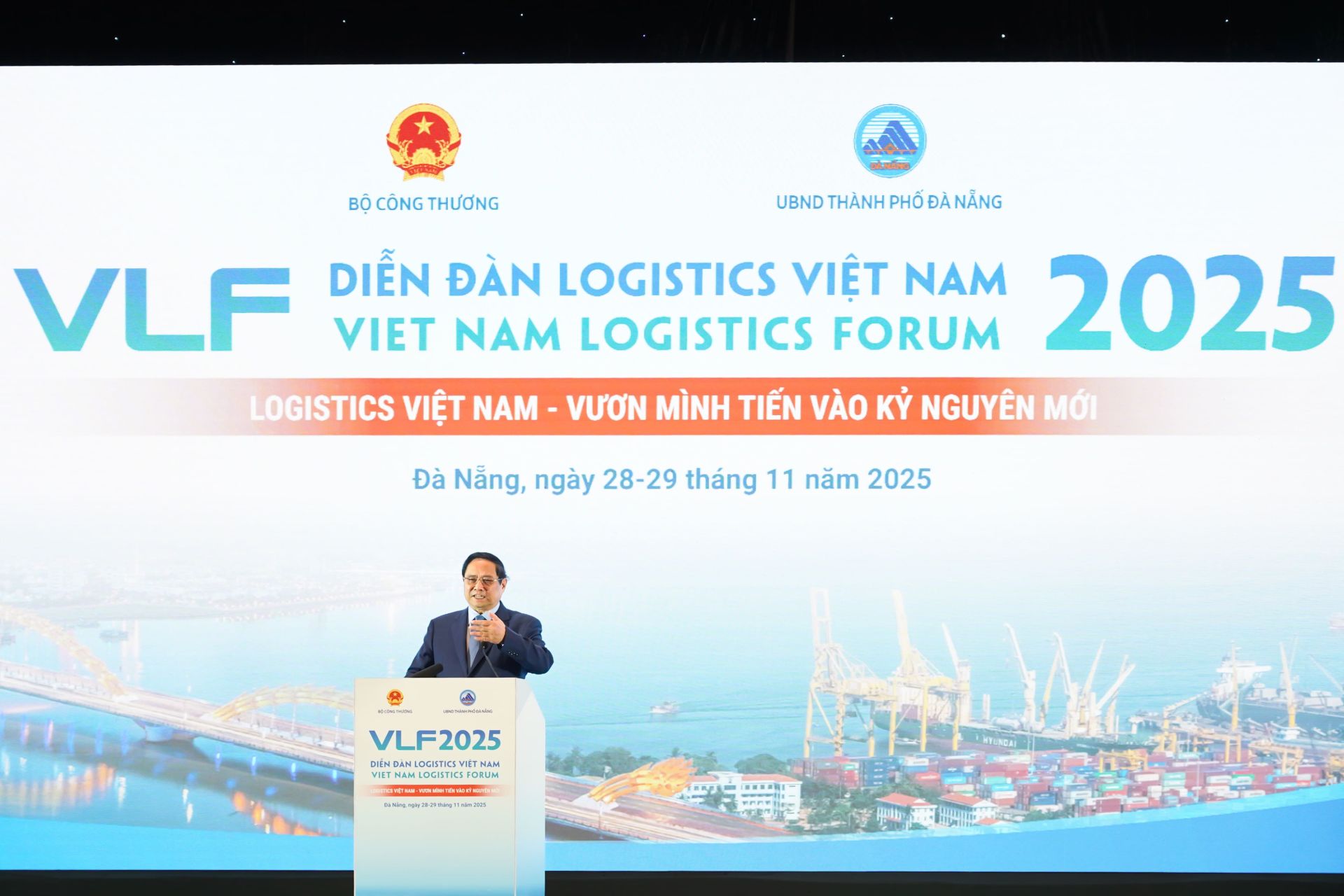 Thủ tướng Chính phủ tham dự và phát biểu chỉ đạo tại Diễn đàn logistics Việt Nam 2025