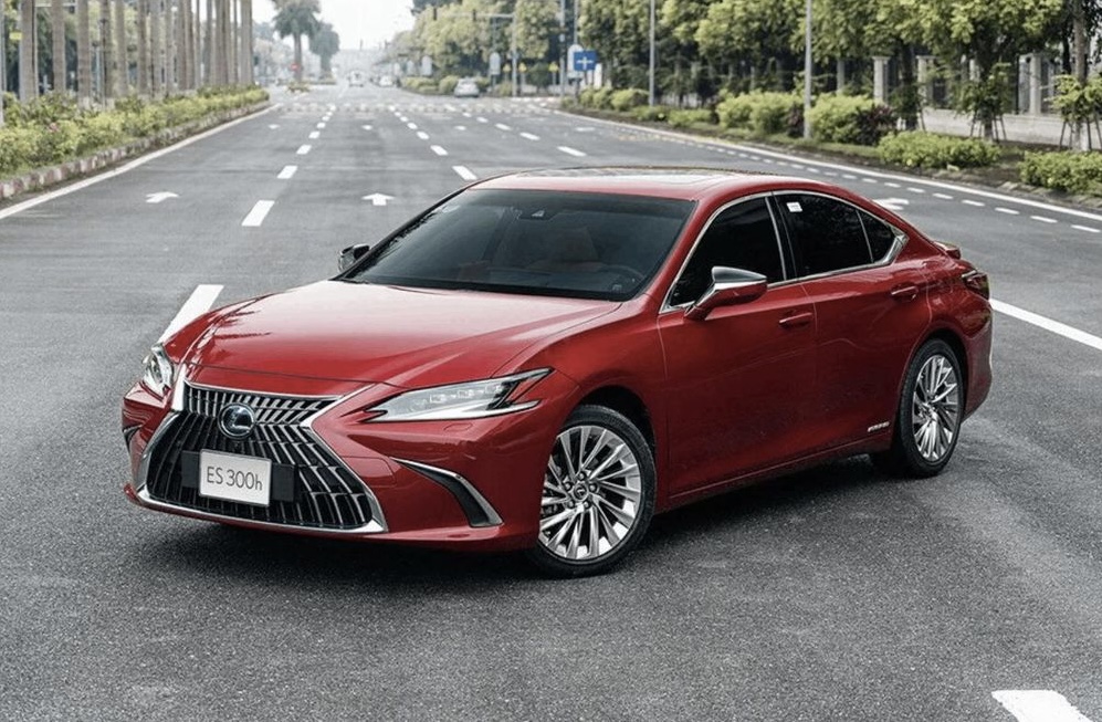 Bảng giá ô tô Lexus mới nhất tháng 12