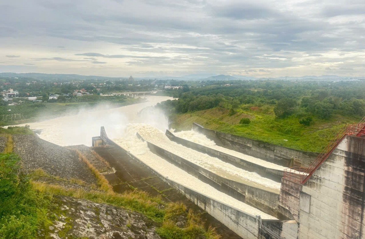 Thủy điện Đại Ninh vận hành điều tiết hồ chứa theo đúng chỉ đạo của cơ quan chức năng, góp phần cắt giảm lũ cho hạ du và bảo đảm an toàn tuyệt đối cho công trình