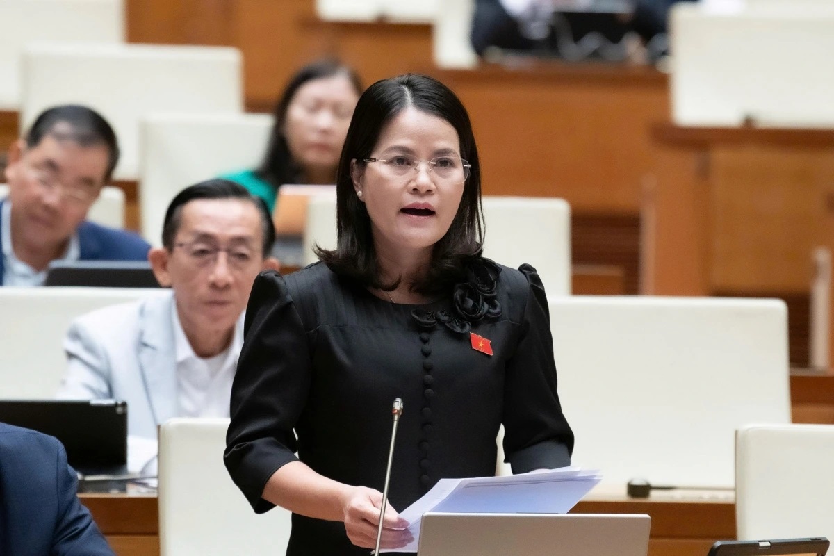 Đại biểu Nguyễn Hoàng Bảo Trân, đoàn TP.HCM. (Ảnh: Quốc hội)