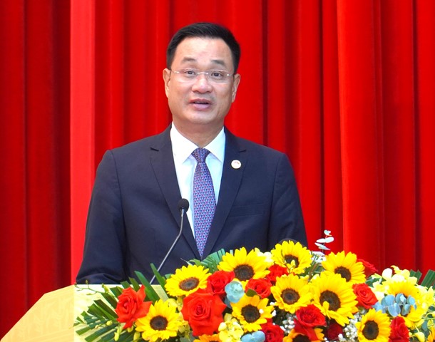 Bí thư Thành uỷ Lê Ngọc Quang phát biểu chỉ đạo Đại hội. Bí thư Thành uỷ Lê Ngọc Quang phát biểu chỉ đạo Đại hội.