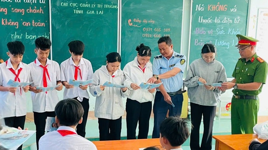 Quản lý thị trường Gia Lai tăng cường tuyên truyền phòng chống thuốc lá điện tử